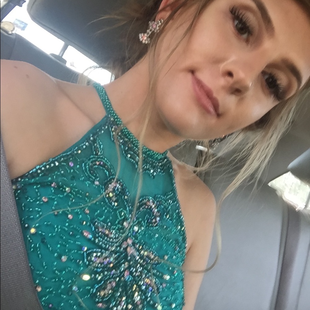 Prom dress